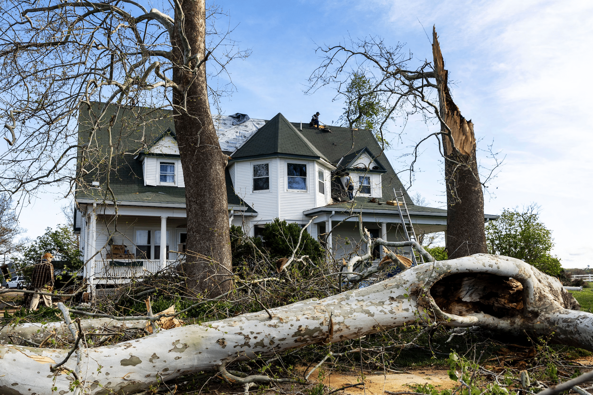 Advanced Relief Team Dispatched to Sulphur, OK After Devastating Tornado